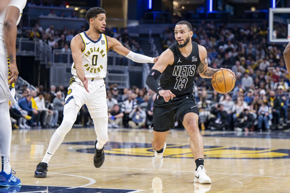 阿斯：费内巴切已与莱万初步接触，提供的一年半合同报价被拒